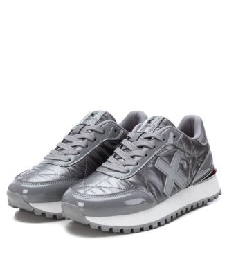 Women's Casual Sneakers By XTI