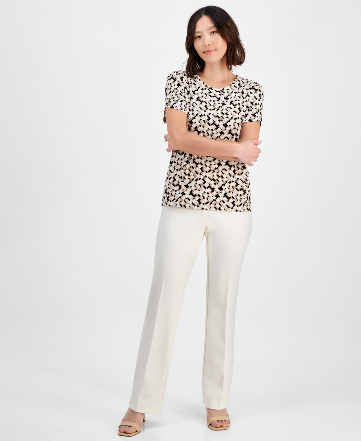 Ak Anne Klein Petite Gathered-tulip Short-sleeve Printed Top In Latte Multi