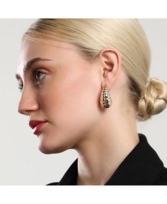 Women's The Medium Shell Stud Earrings