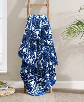 Ultra Soft Plush Fleece Throw, 70" x 50"