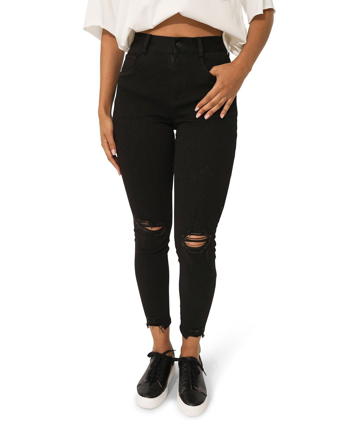 Belle & Bloom Women's Skinny Dip Jeans view 1 — MAYCSS fashion products