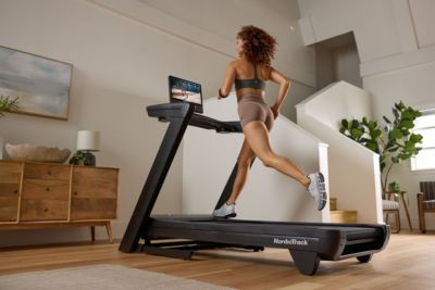 Commercial 1750 Treadmill