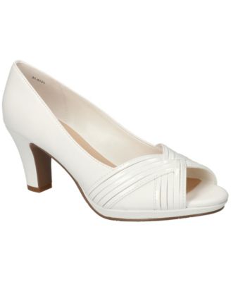Women's Lavish Slip-On Platform Pumps