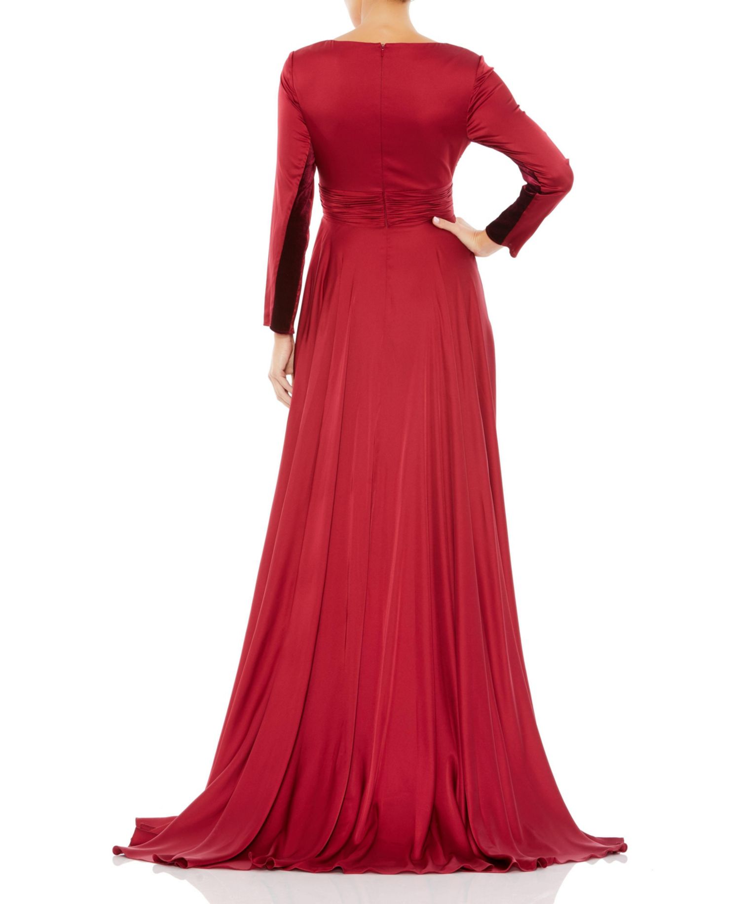 Women's Ieena Long Sleeve Ruched Waist A-Line Gown