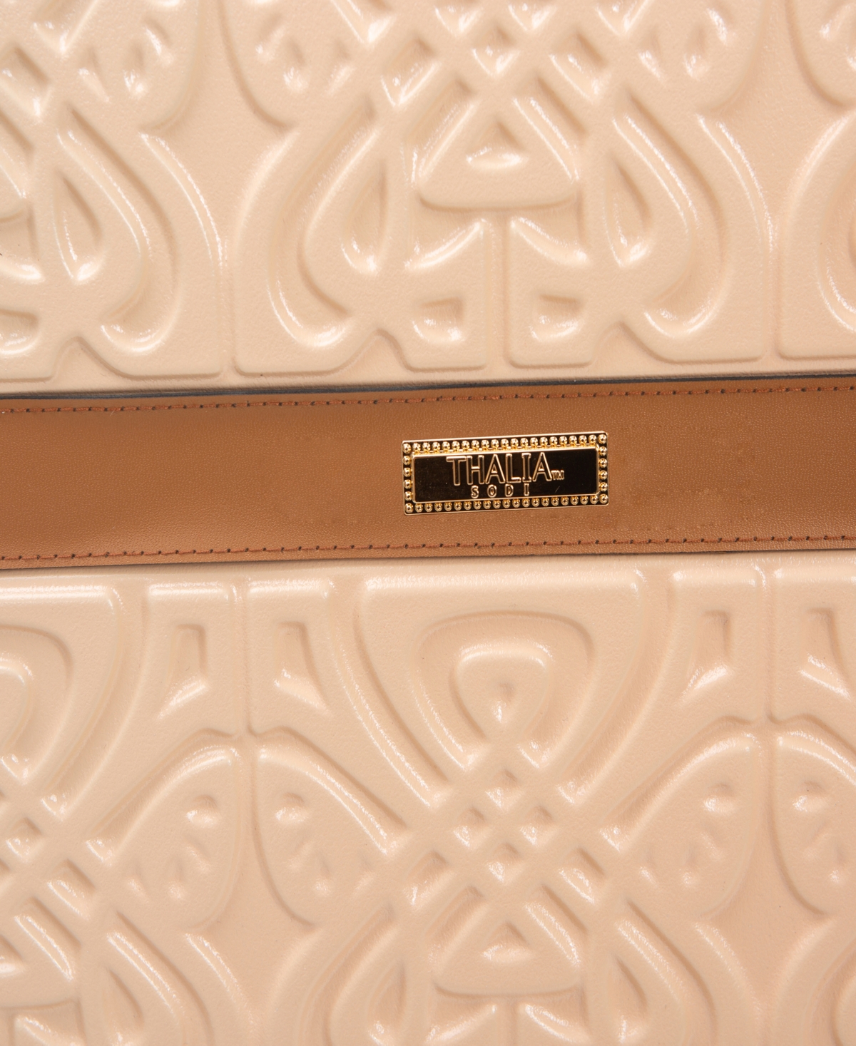 Thalia Sodi Morocco Trunk 22" Carry-on Expandable Luggage In Cream