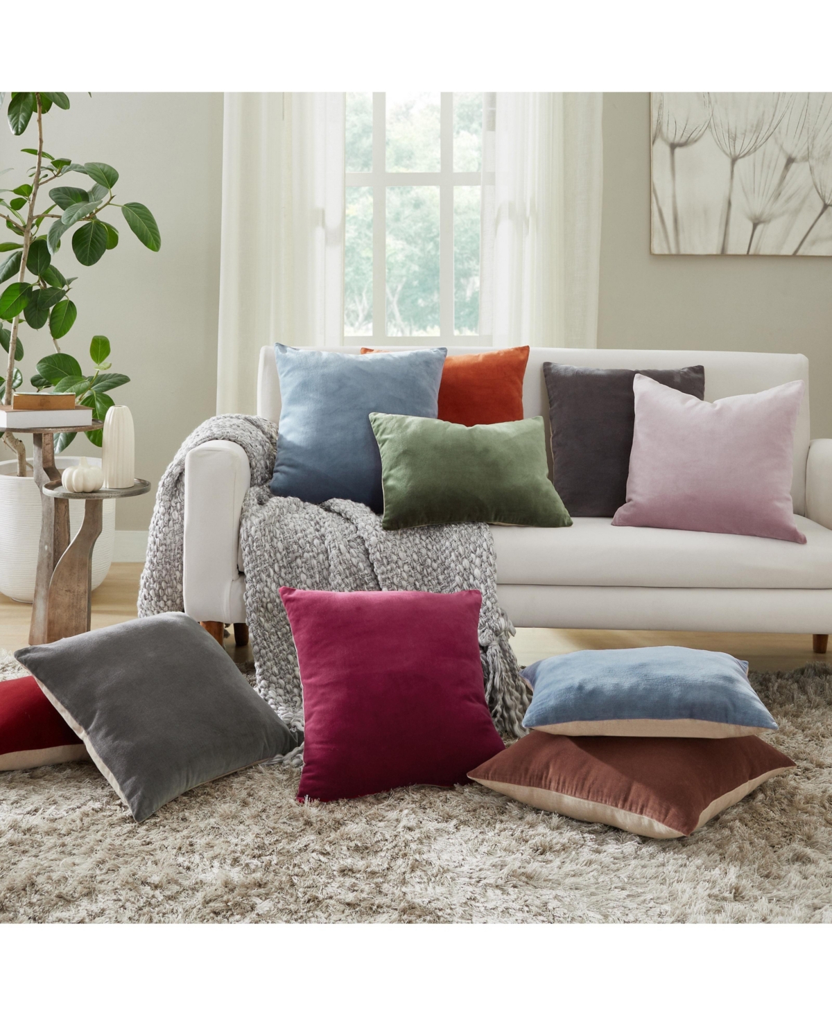 Ihi Home Stella Velvet Decorative Pillow ,14