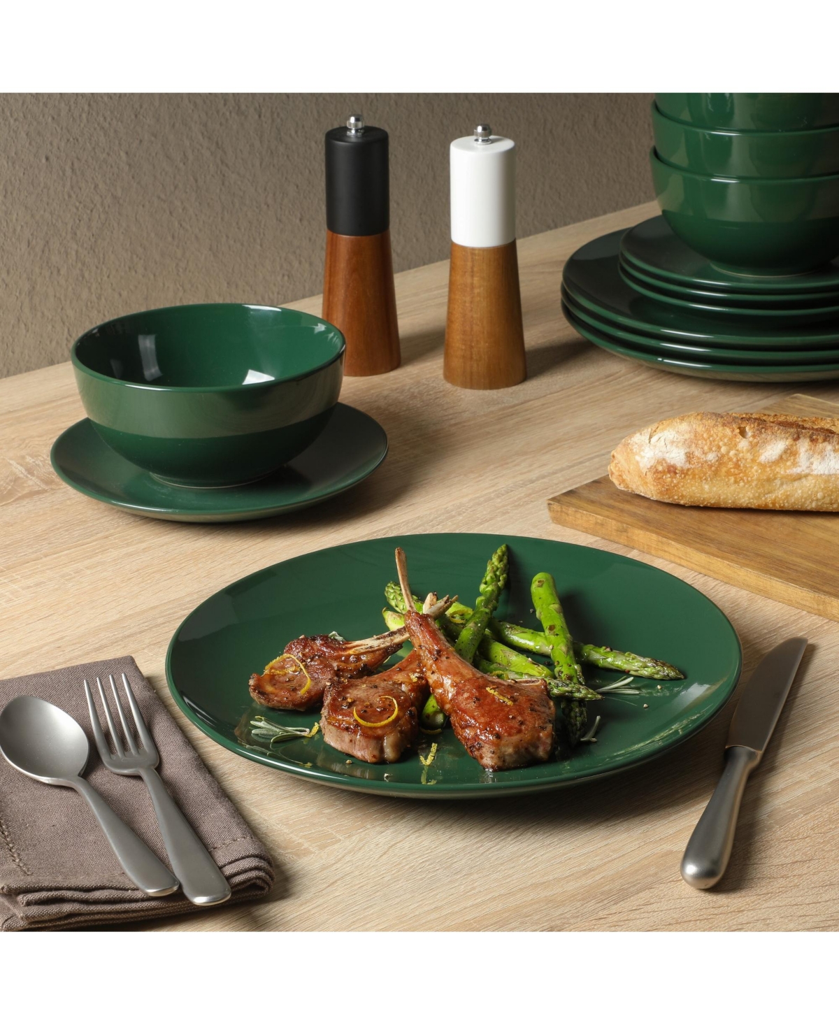 Gibson Home Simple Essential Piece Plates and Bowls Porcelain Solid Color Dishes Ceramic Dinnerware Set -- Green