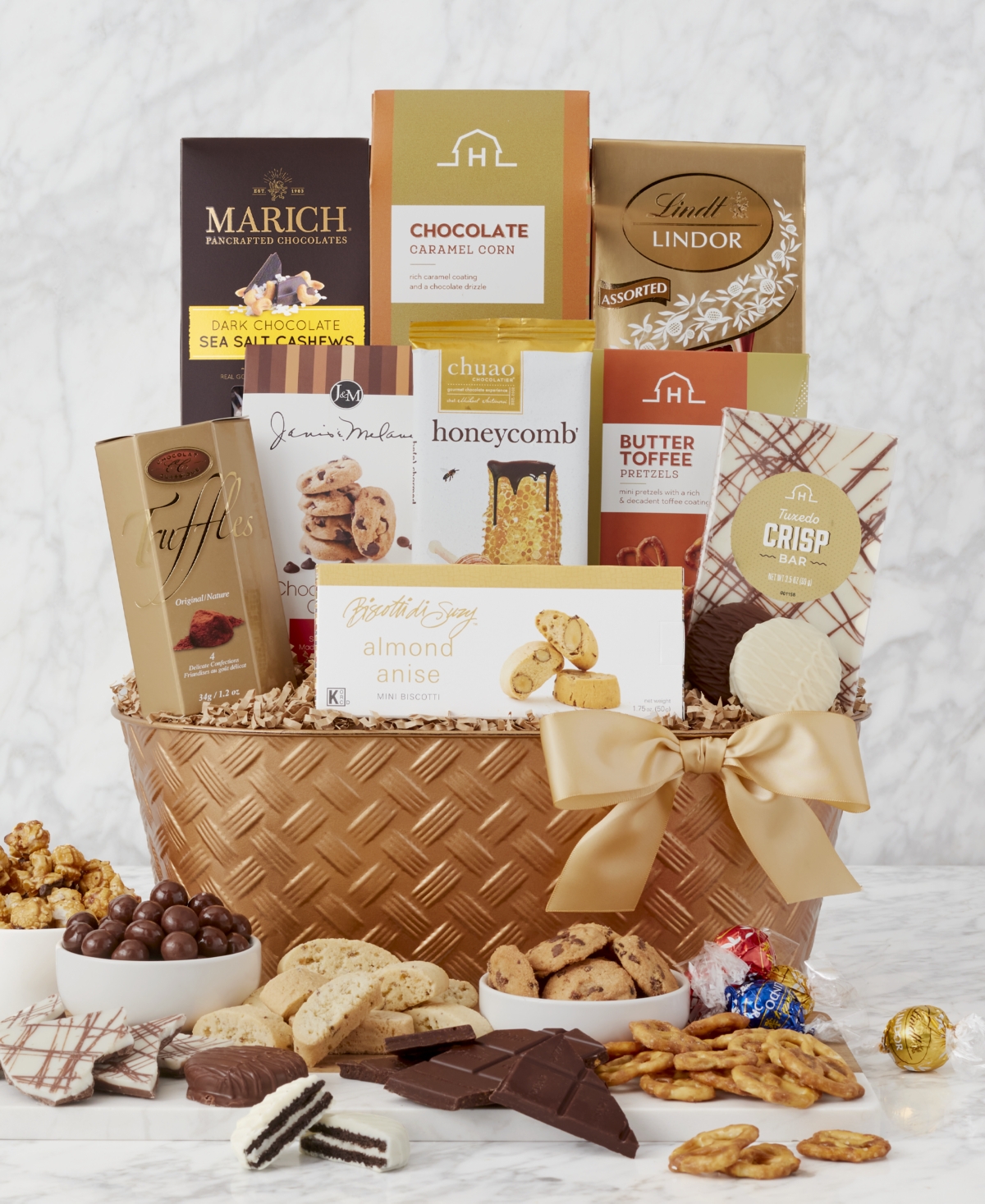 Hickory Farms Vip Elegance Gift Basket, 11 Piece In No Color
