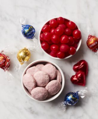 Valentine's Day Bear & Treats Gift Box, 6 Piece