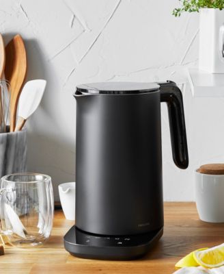 Enfinigy 1.5-L Black Kettle Pro