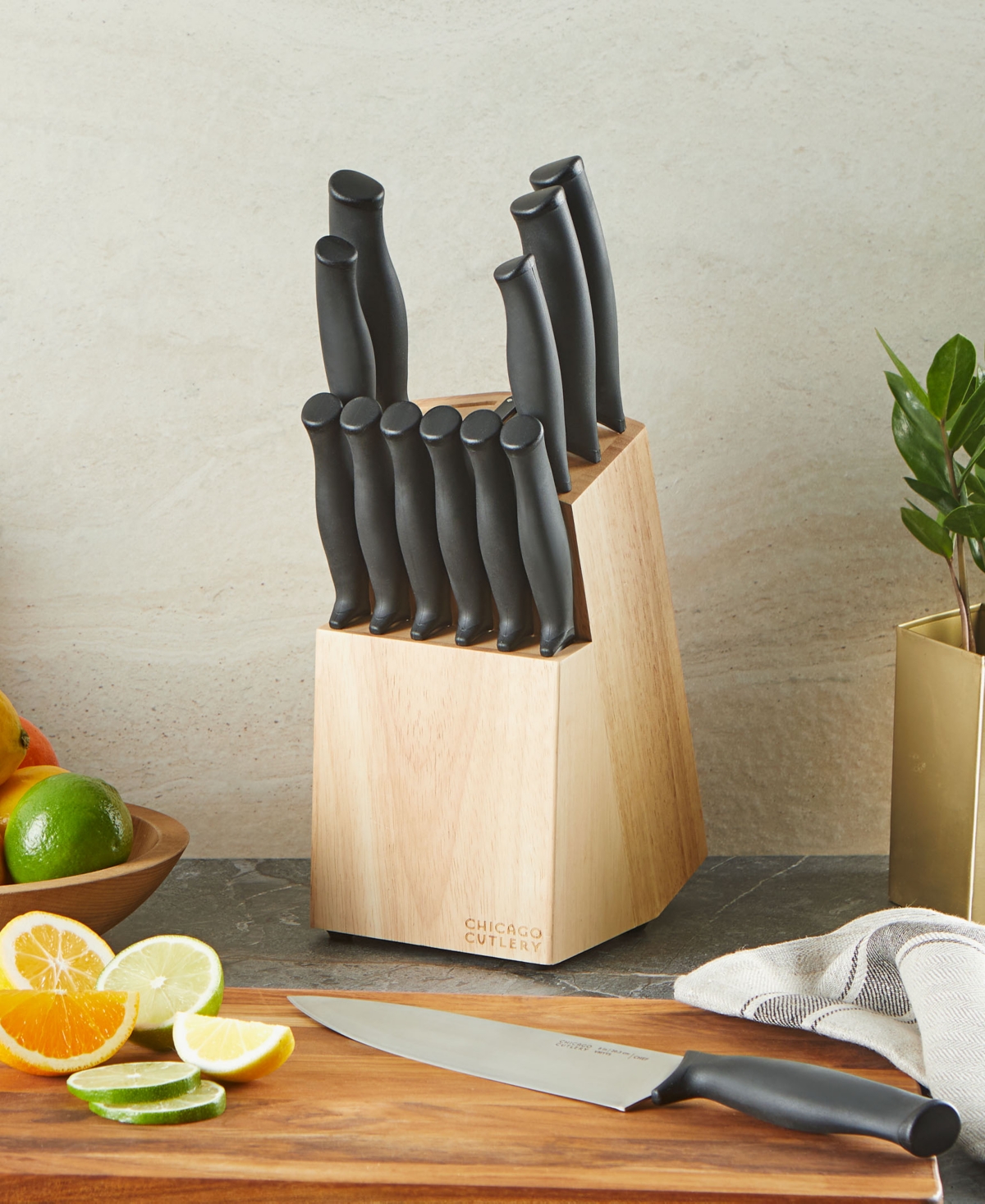Chicago Cutlery Belmont 14-Piece Knife Block Set