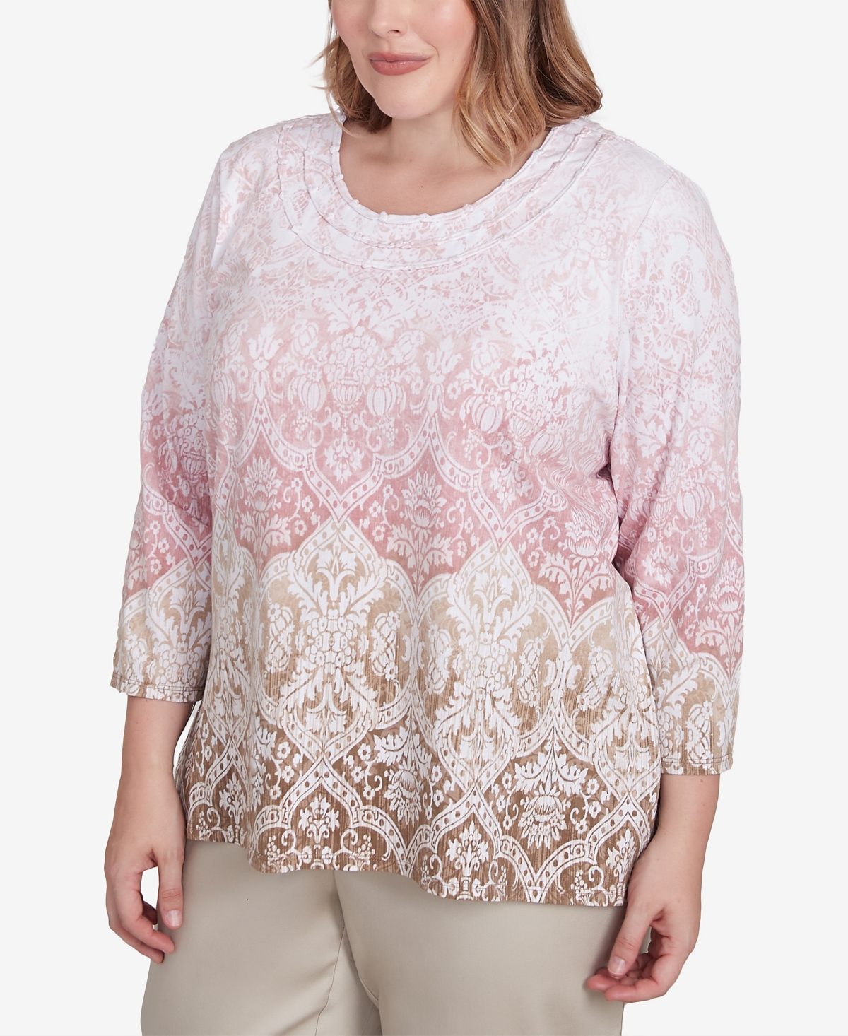 Alfred Dunner Plus Size Coming Up Roses Ombre Medallion Three Quarter Sleeve Top with Necklace