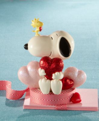 Snoopy Valentine's Day Love Porcelain Figurine