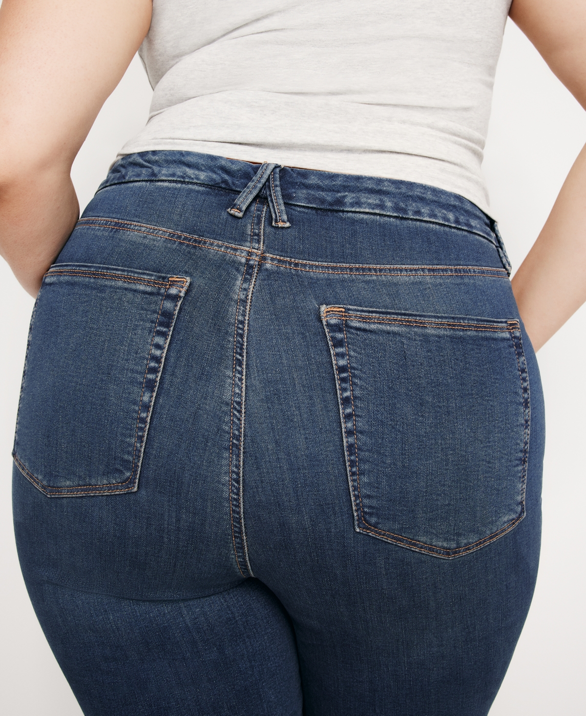GOOD AMERICAN WOMEN'S GOOD LEGS FLARE JEANS 