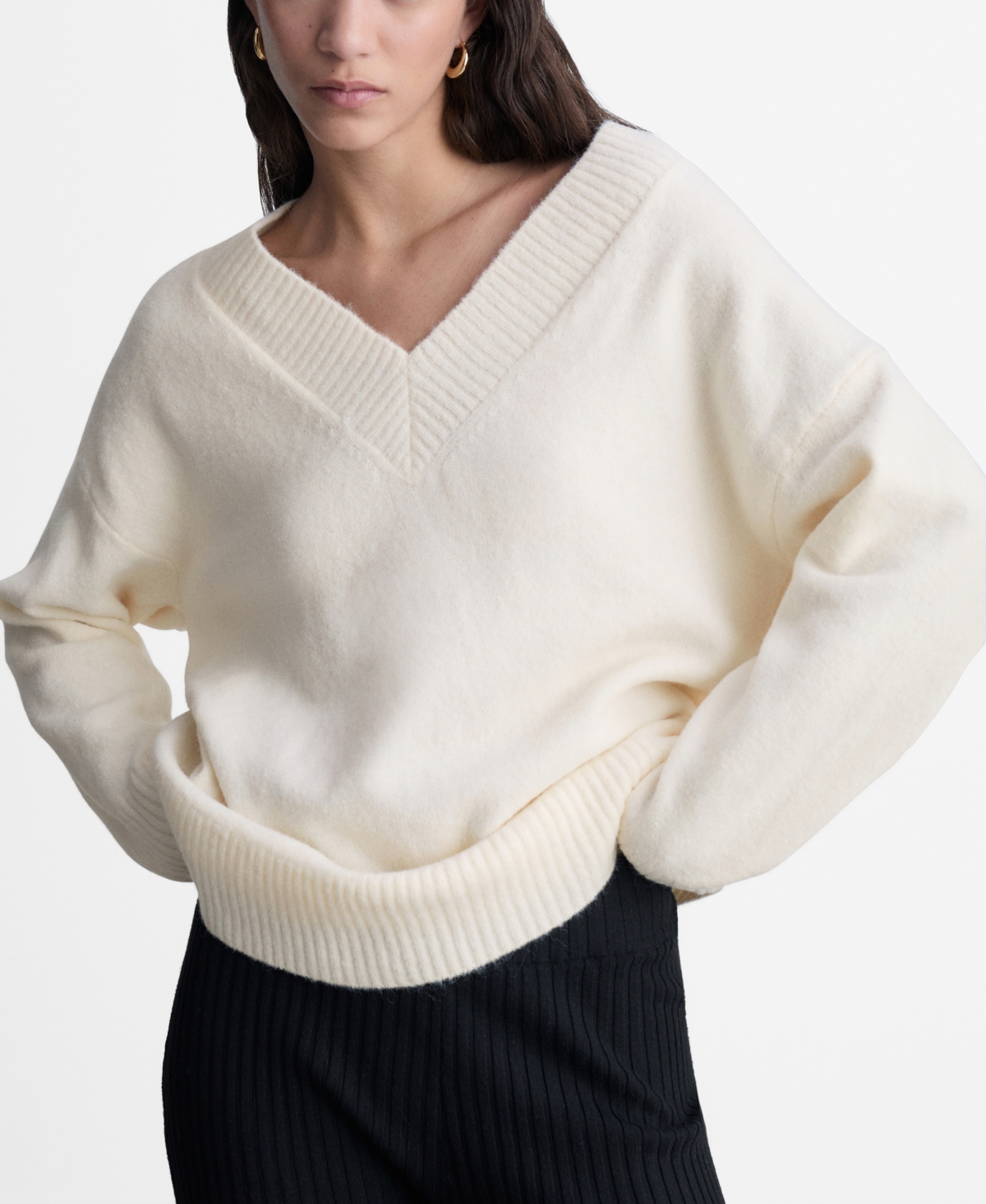 Women's Oversized V-Neck Sweater - Blue