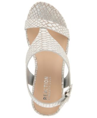 Women's Greatly Thong Almond Toe Wedge Sandals