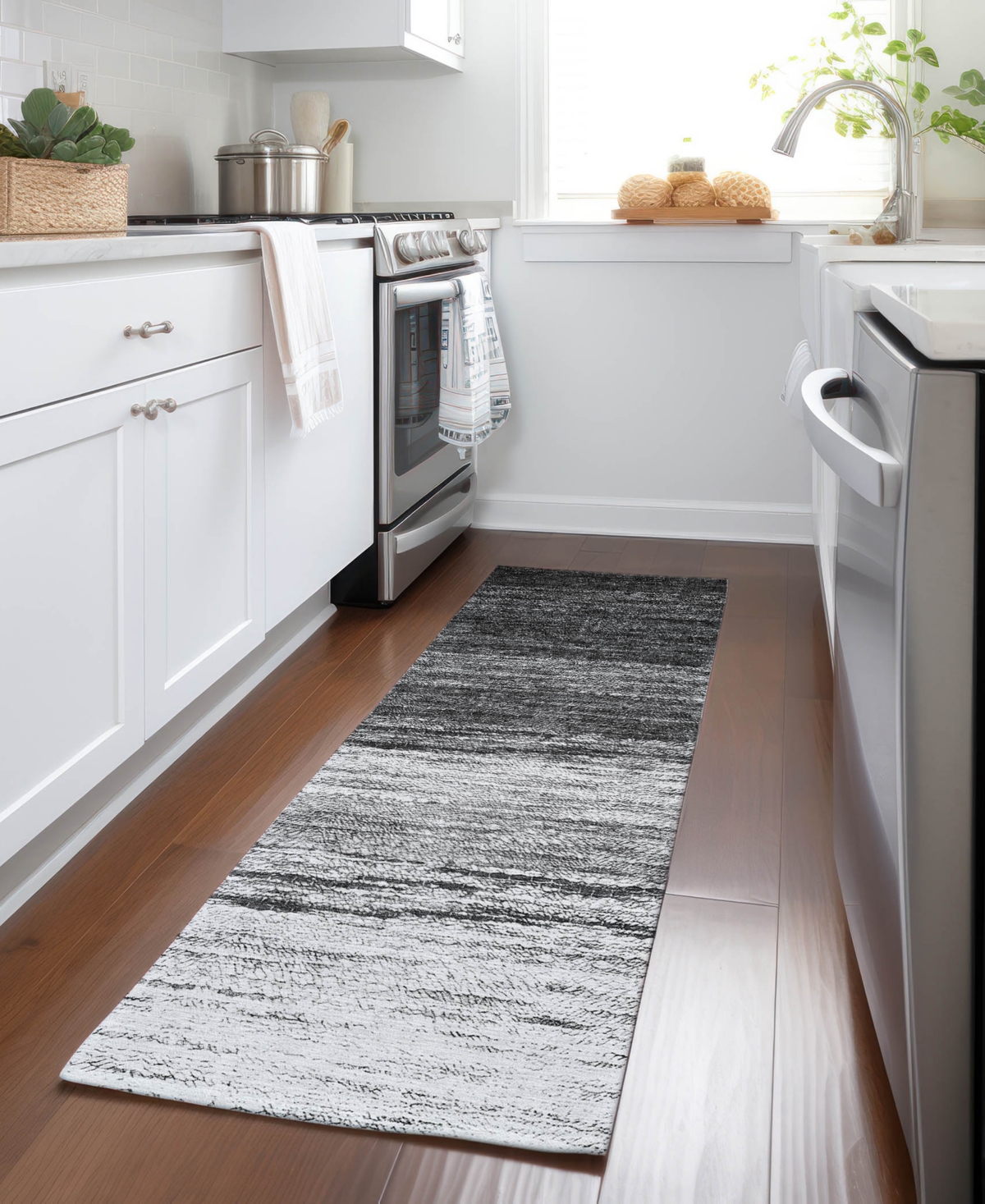 Addison Chantille Acn786 2'3''x7'6'' Runner Area Rug In Gray