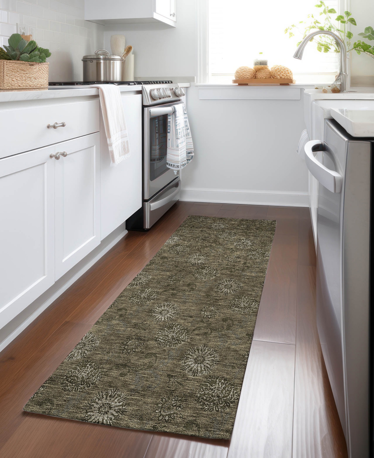 Addison Chantille Acn788 2'3''x7'6'' Runner Area Rug In Brown