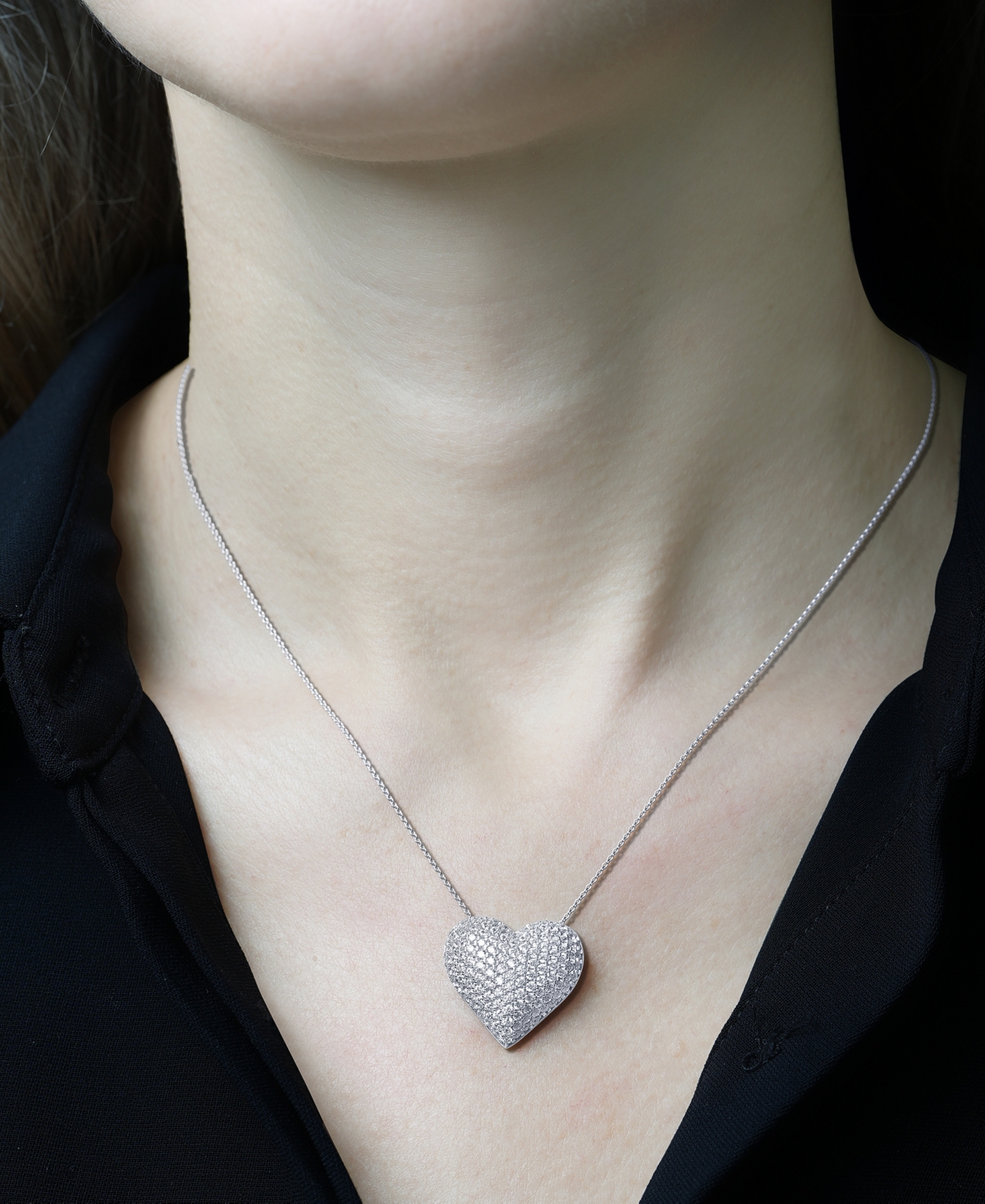 MACY'S DIAMOND HEART PENDANT NECKLACE (2 CT. T.W.) IN 10K WHITE GOLD, 18" + 2" EXTENDER, EXCLUSIVELY AT MAC 
