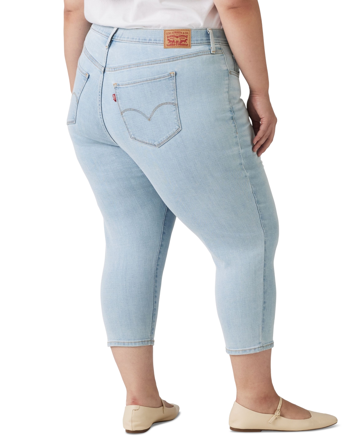 LEVI'S TRENDY PLUS SIZE 311 SHAPING SKINNY CAPRI JEANS 