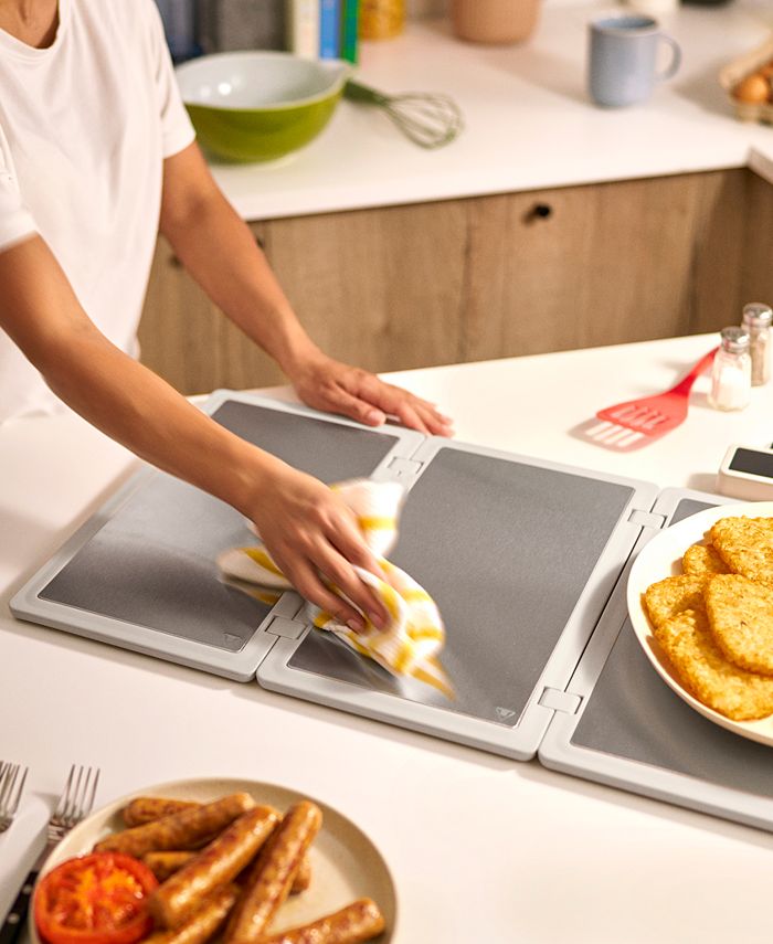 Bella Fold and Store Foldable Electric Warming Tray - Black ‼️has scratches ‼️