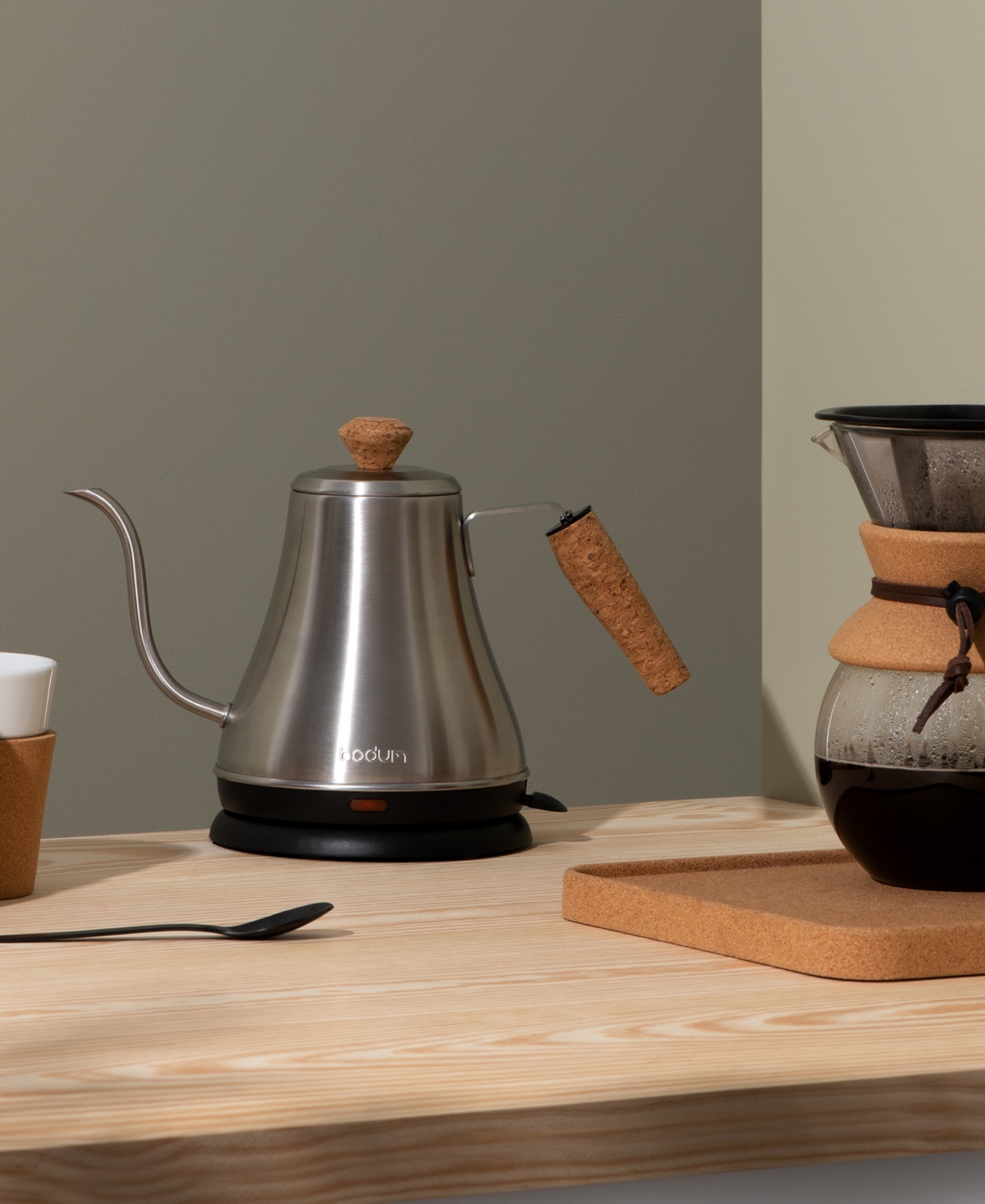 Bodum Melior Electric Stainless Steel 27-Oz. Gooseneck Kettle