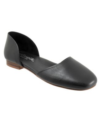 Kamari Flat