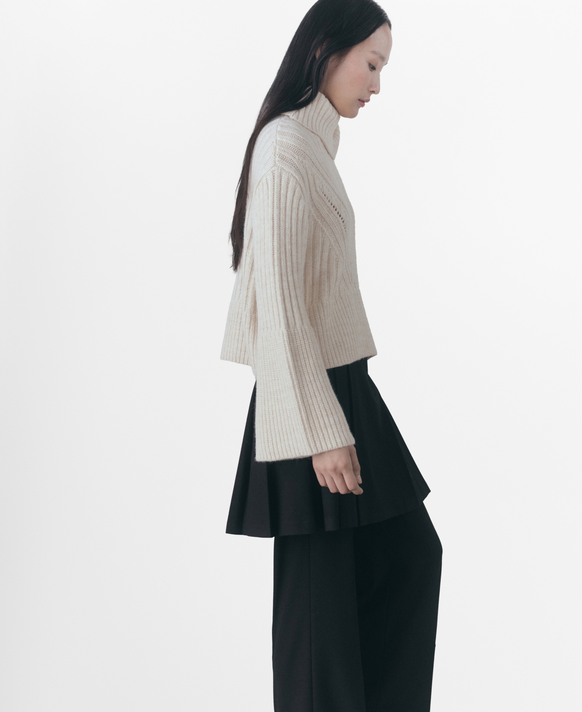Mango Turtleneck Sweater With Unstitched Detail Ecru In Ecru