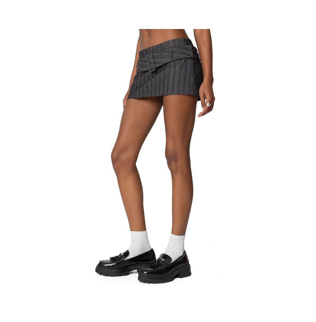 Edikted Women's Textured Buckled Mini Skort