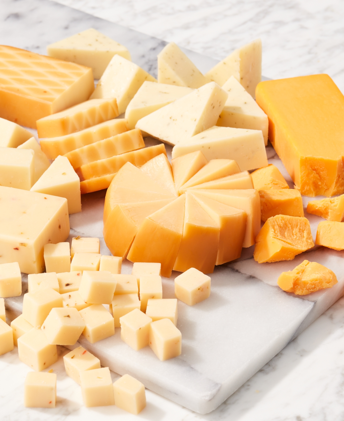 Hickory Farms Deluxe Cheese Flight, 6 Pieces In No Color