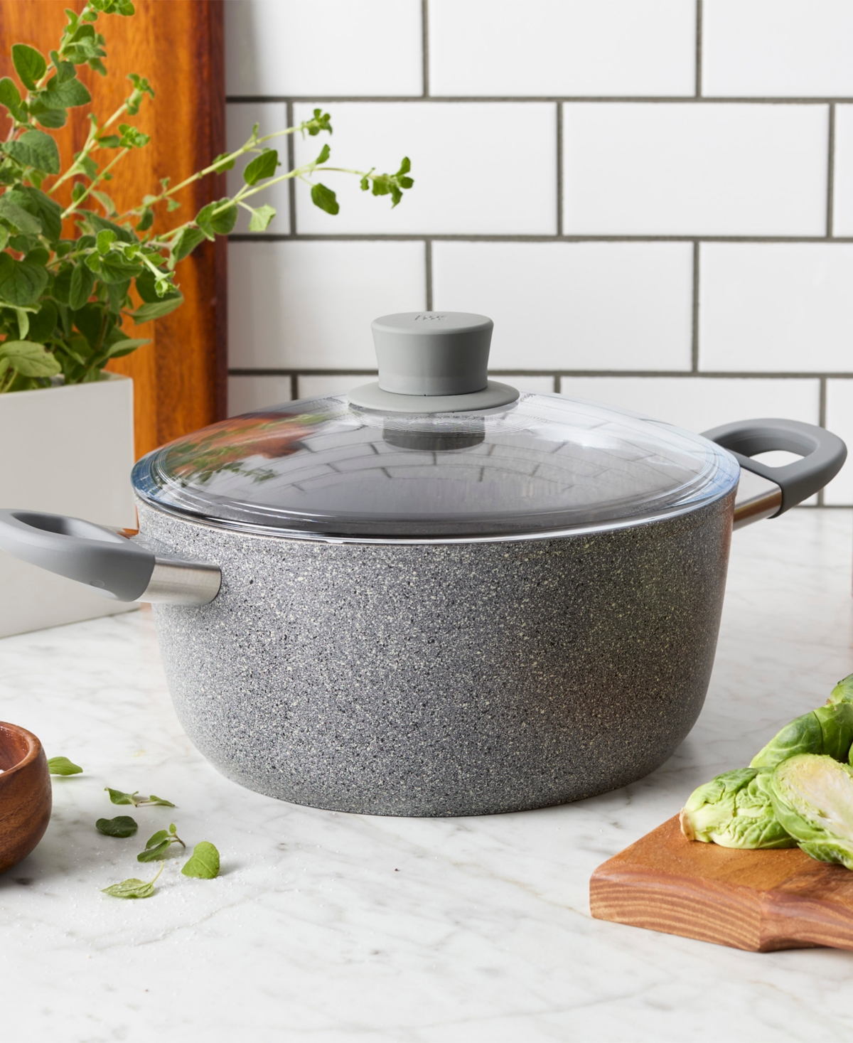 Zwilling Parma Plus 4.8-qt Aluminum Nonstick Dutch Oven With Lid In Gray