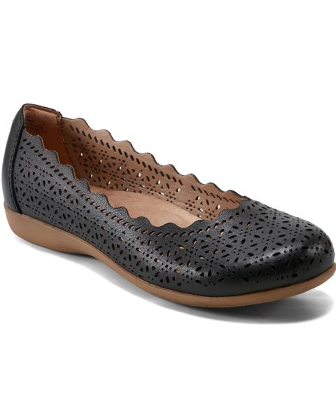 Женские балетки Earth Bria Round Toe Slip-On Flats, цвет: Чёрный кожаный