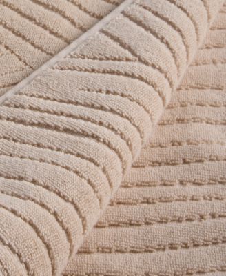 Expressionist 100% Turkish Cotton Bath Towel, 30" x 56"