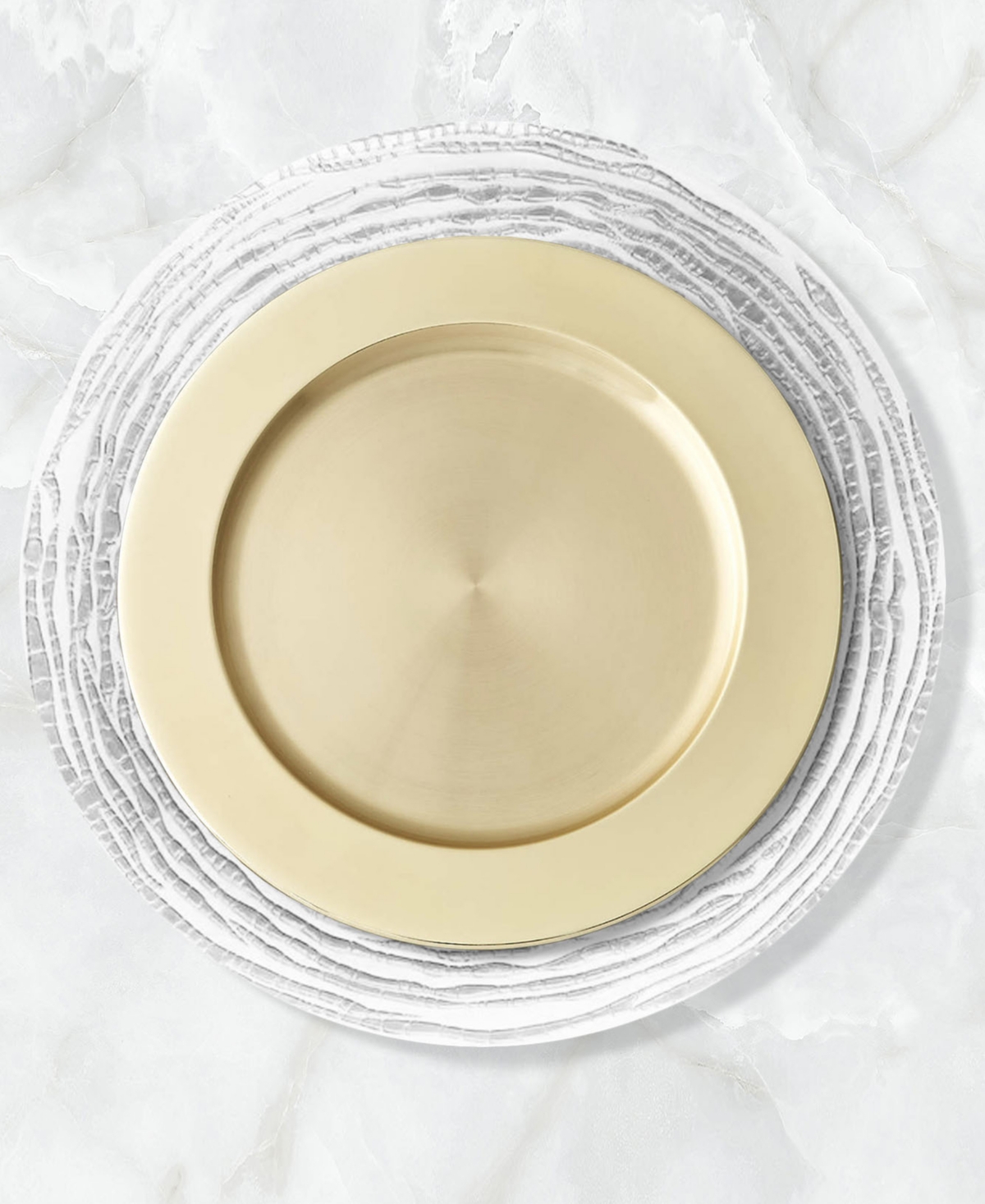 American Atelier Arizona Silver/clear Glass Charger Plates, Set Of 4 In Silver