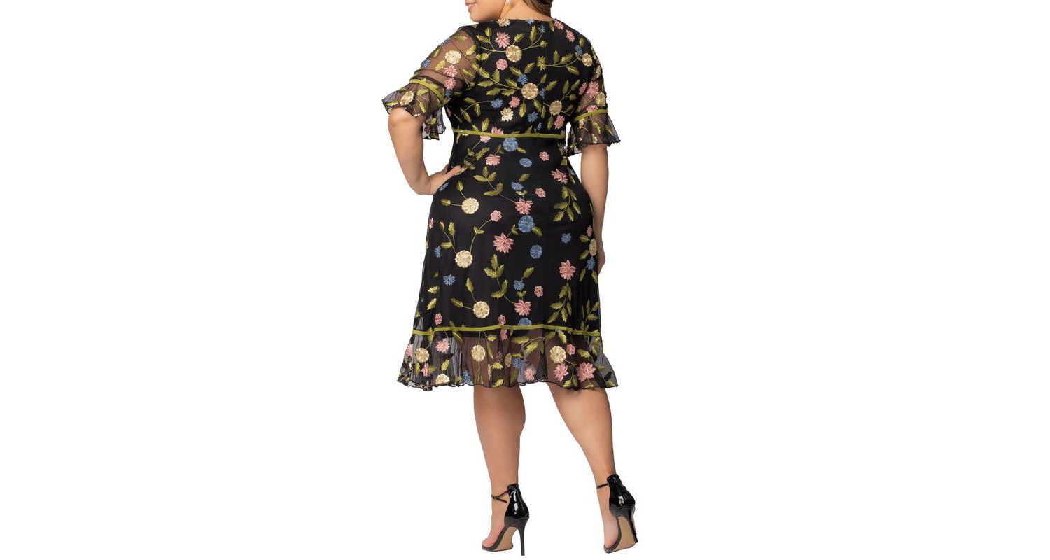 Plus Size Wildflower Embroidered Floral Mesh Cocktail Dress