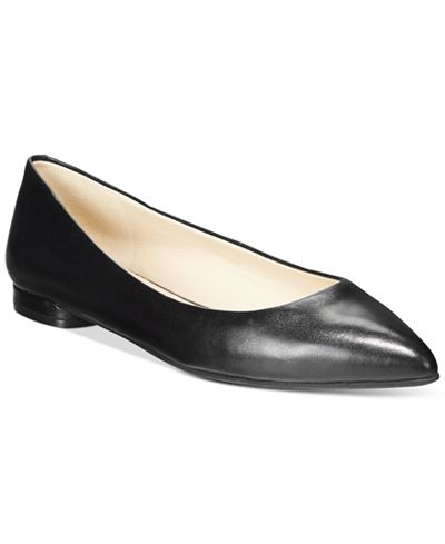 nine west black flats pointed toe