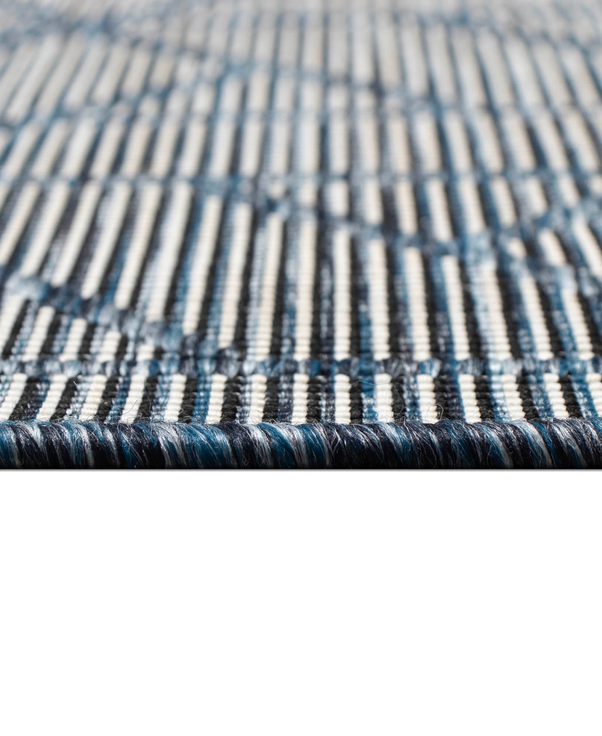 Liora Manne Carmel Pyramid 4'10"x7'6" Area Rug In Navy