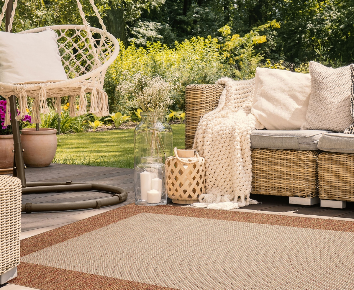 Liora Manne Roma Border 7'10"x9'10" Area Rug In Copper