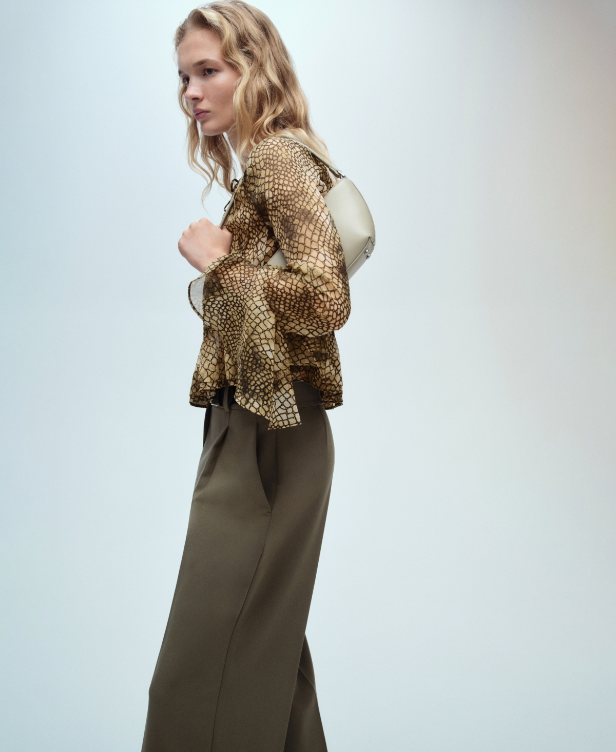 Mango Puffed-sleeve Printed Shirt Brown In Brown