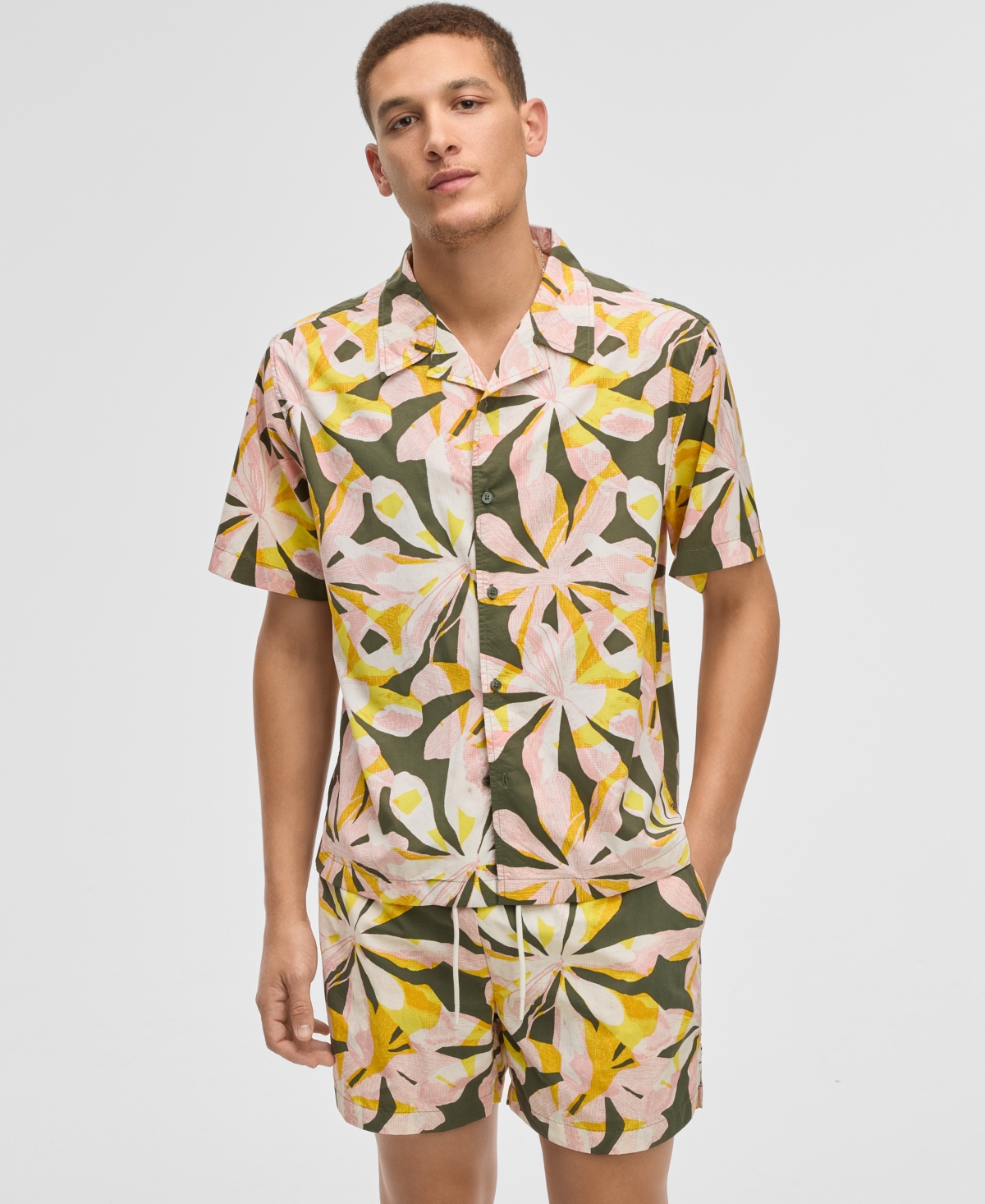 Men's Floral Tones Relaxed-Fit Printed Button-Down Camp Shirt, Exclusively at Macy's - Wild Ivy