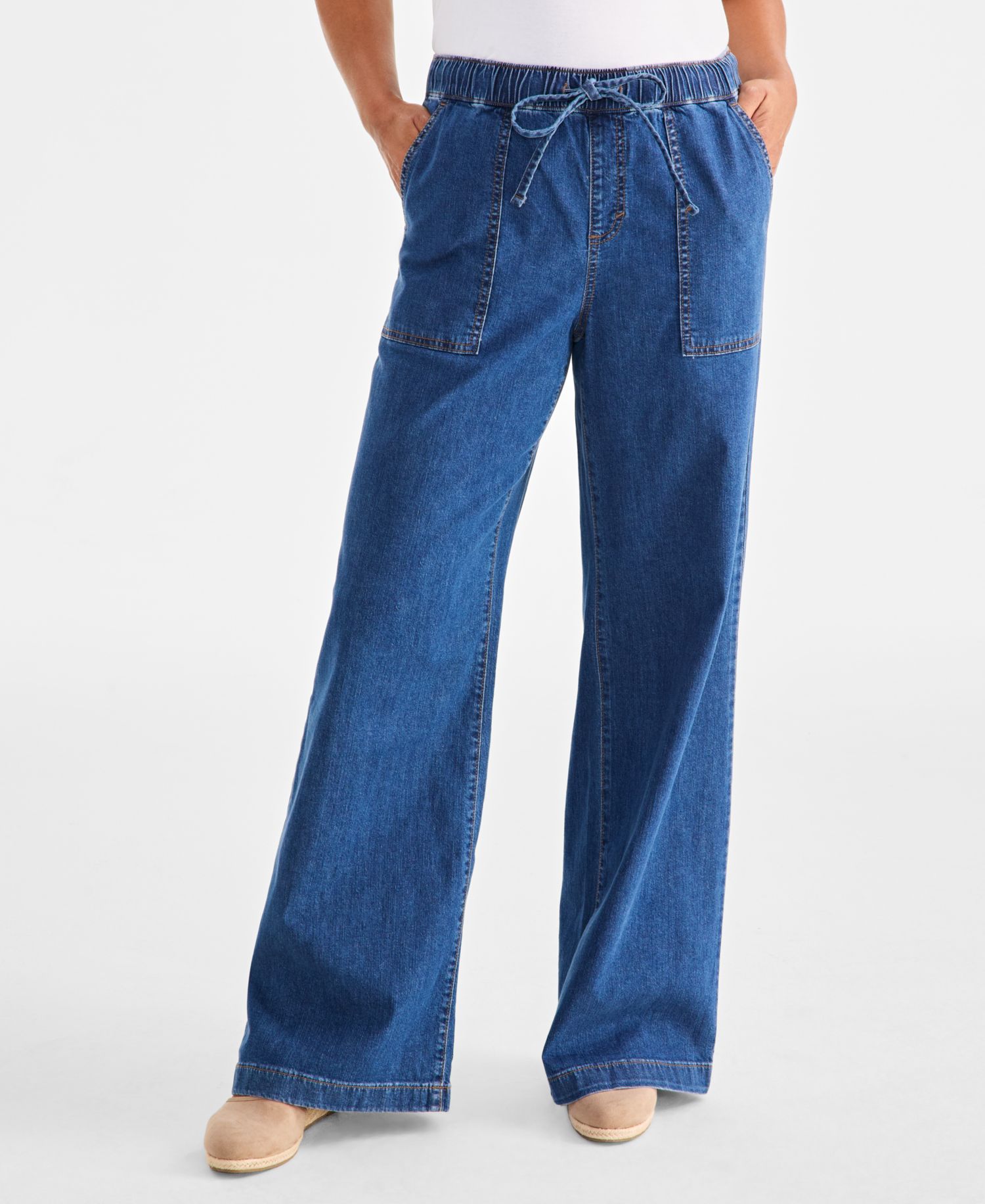 Petite Wide-Leg Pull-On Jeans