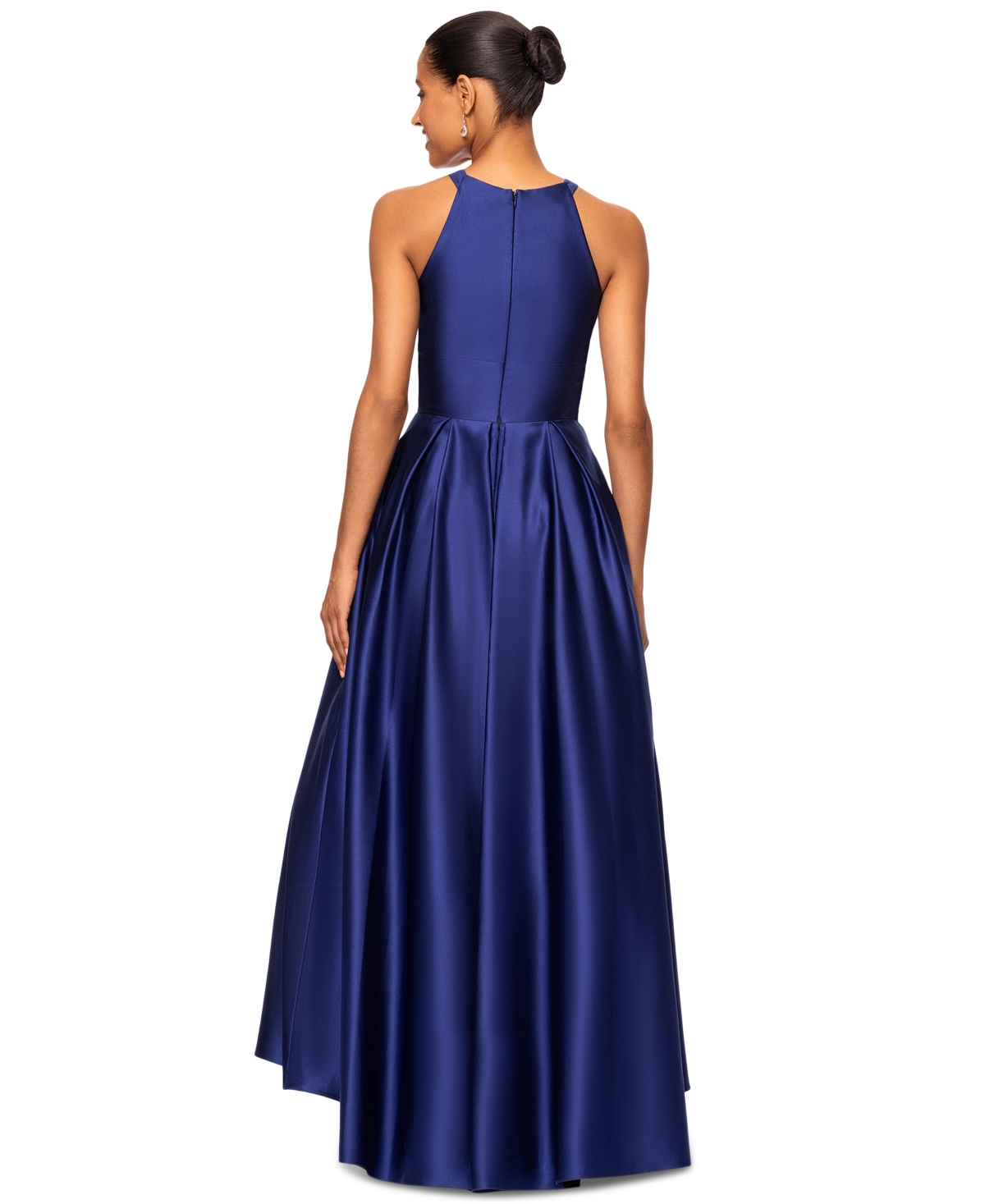 BETSY & ADAM BETSY & ADAM PETITE HIGH-LOW SLEEVELESS HALTER GOWN 