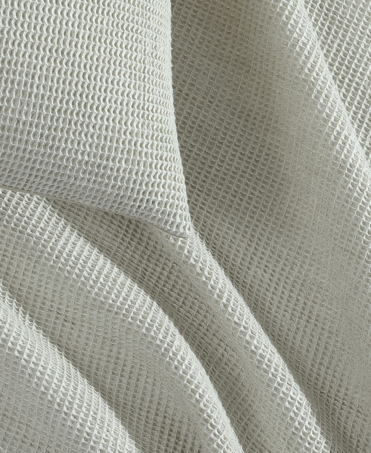 Calvin Klein Microwaffle Melange 3 Piece Duvet Cover Set, King In Pale Green