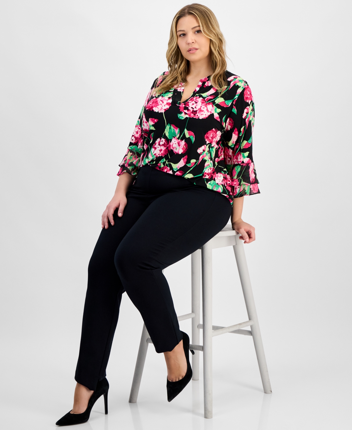 Kasper Plus Size Floral-print Flutter-sleeve Top In Black Multi