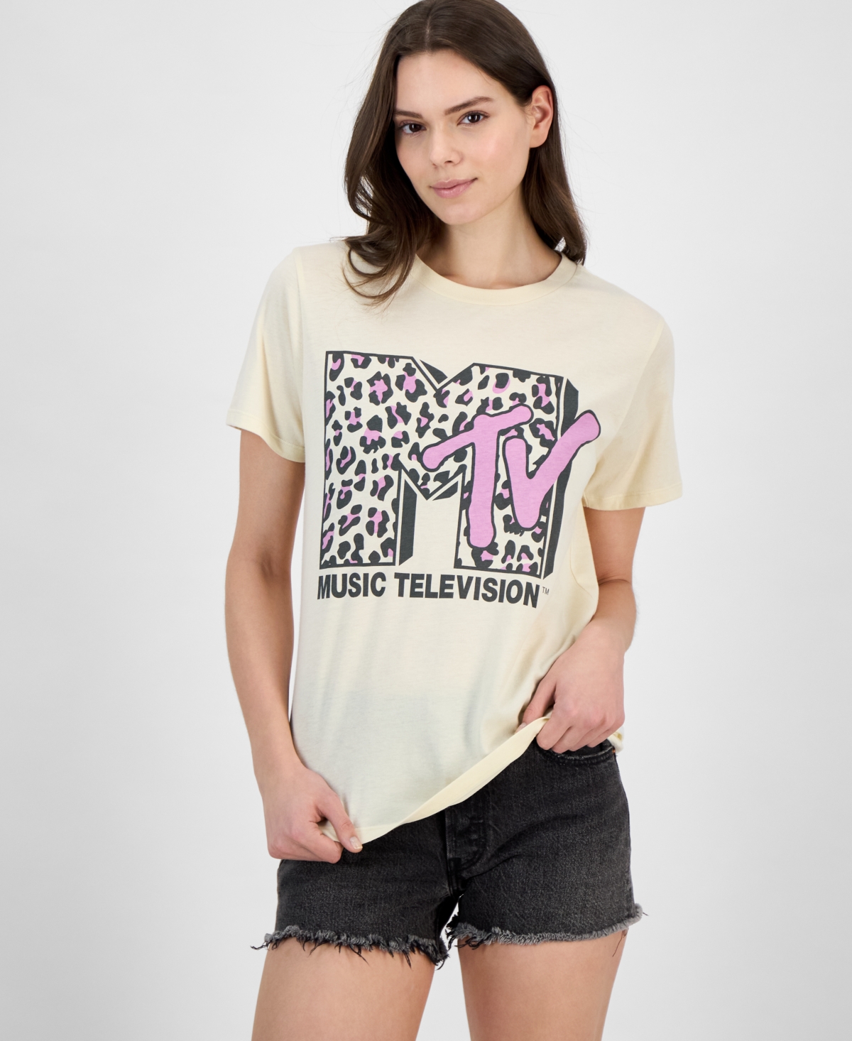 Juniors' Leopard Mtv Graphic Print T-Shirt - Beige