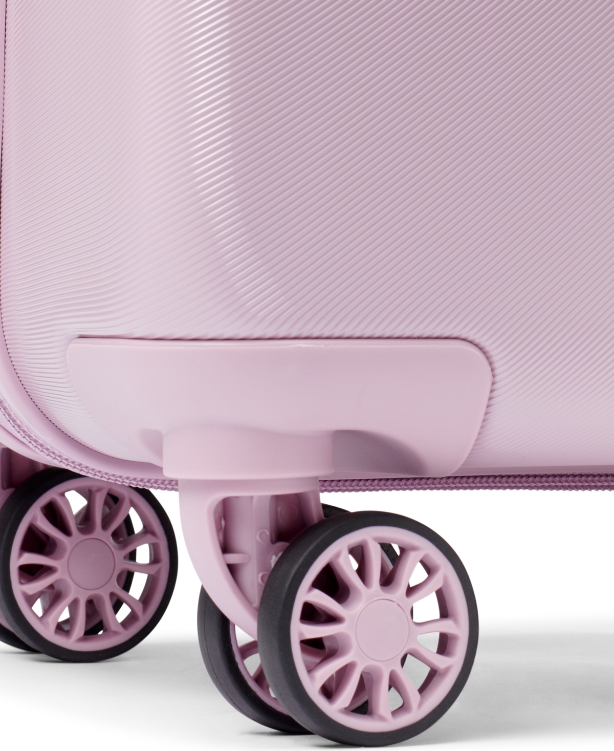 Dkny Clean Cut 28" Upright Luggage In Lavender
