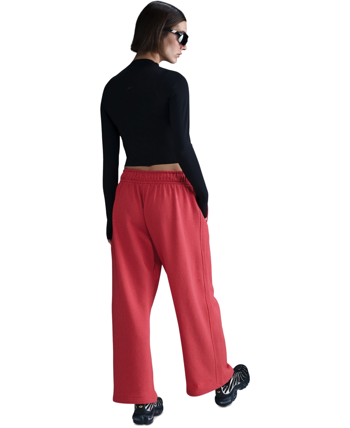 NIKE SPORTSWEAR WOMEN'S MID-RISE OVERSIZED OPEN-HEM FRENCH TERRY PANTS 