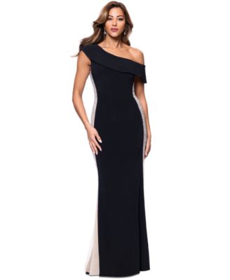 XSCAPE - Women's Asymmetric-Neck Colorblocked Gown