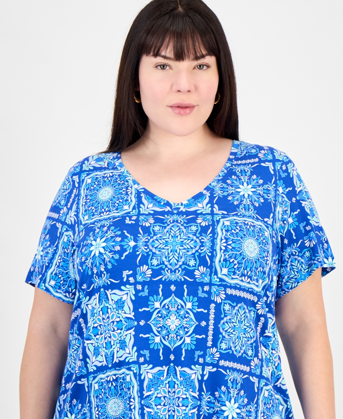 JM COLLECTION PLUS SIZE V-NECK SHORT-SLEEVE TOP, EXCLUSIVELY AT MACY'S 