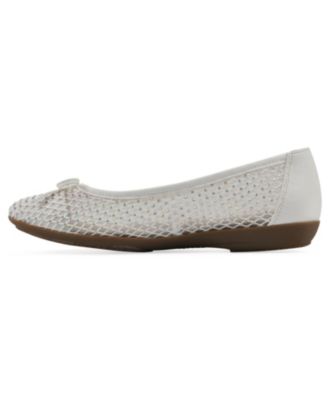 Women's Carlicia Round Toe Ballet Flats